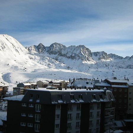 Apartamentos Grifovacances Nevada Pas De La Casa Bagian luar foto