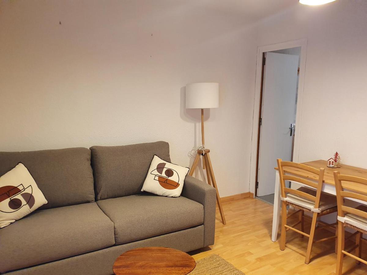 Apartamentos Grifovacances Nevada Pas De La Casa Bagian luar foto